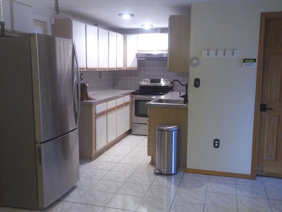 1st image of 19 Jersey St #Main