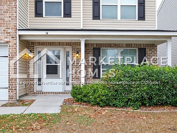4th image of 10 Amber Dr