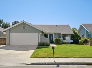 27621 Cherry Creek Dr, Santa Clarita, CA 91354