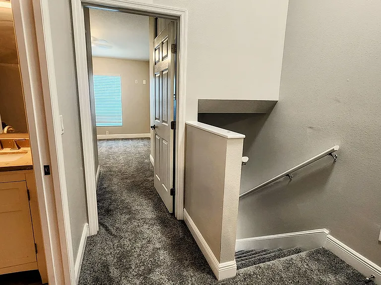 5151 SE 103rd Ln #4 — Photo 6