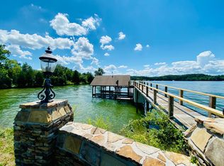 1045 Clayton Dr, Friendsville, TN 37737