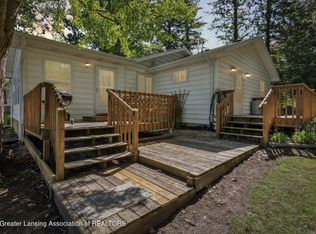 6790 Lakeview Dr, Bellevue, MI 49021