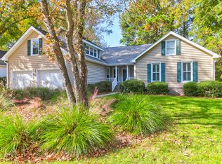 271 Beech Hill Ln, Mount Pleasant, SC 29464