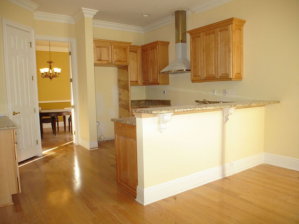 2nd image of 4903 W San Jose St