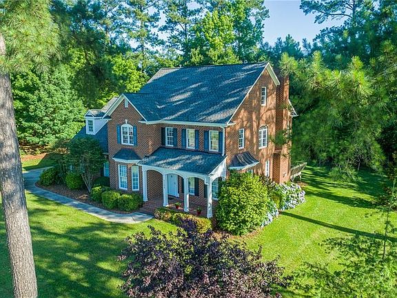 3rd image of 7109 Claren Oaks Ct