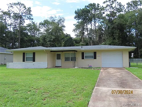 6633 E Holly St Photo 1