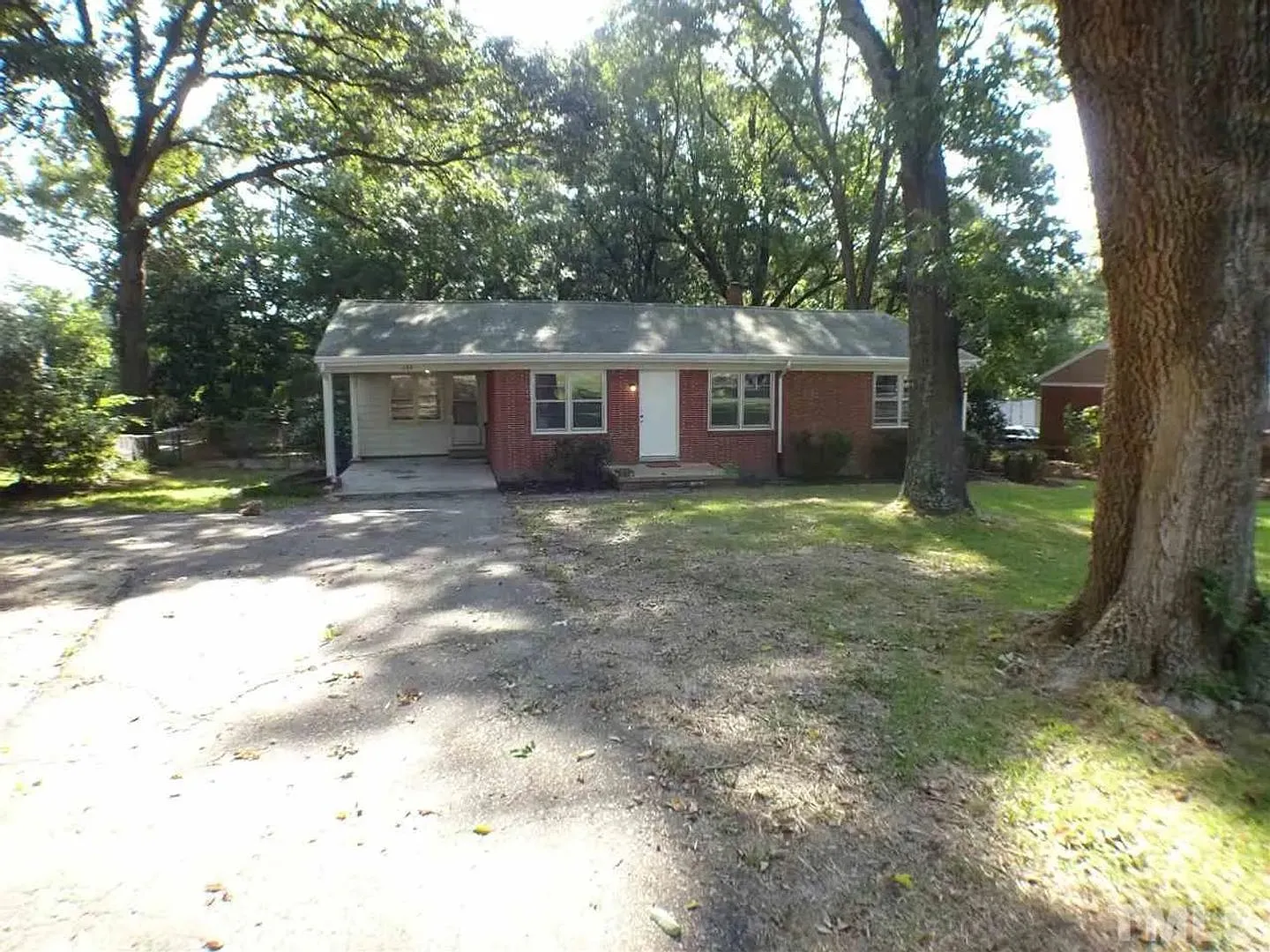 Room in 3 Bedroom Home at Sunnybrook Dr — Photo 3