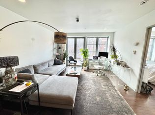 155 N 4th St APT 3B, Brooklyn, NY 11211