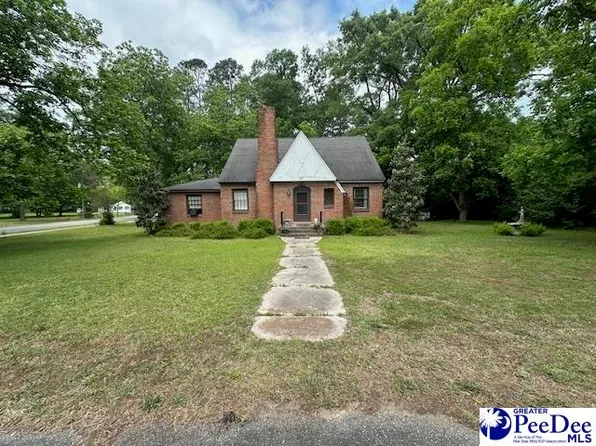 201 Highland Dr, Latta, SC 29565