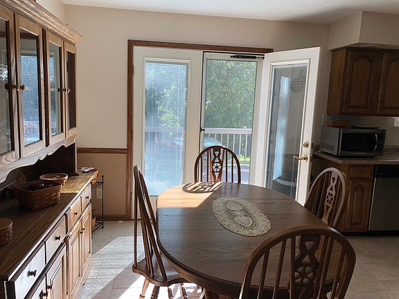 Dining Room opening to Deck