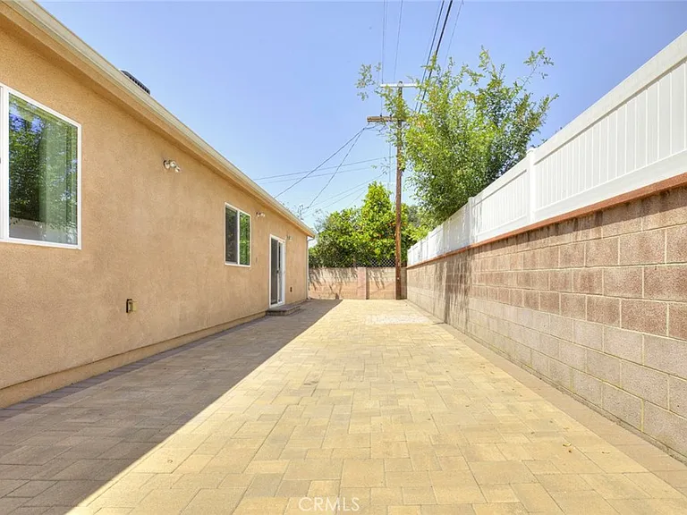 6954 Jellico Ave — Photo 8