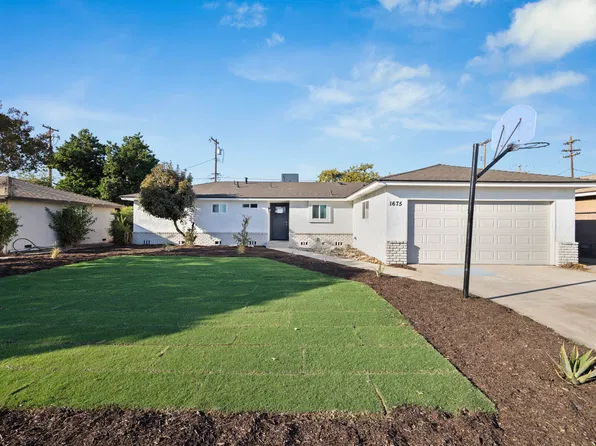1675 E Echo Street, Dinuba, CA 93618