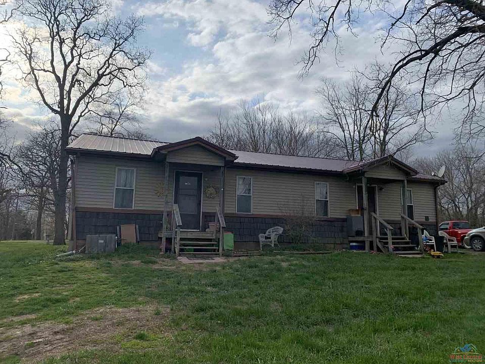 1st image of 101 Cedar Ln