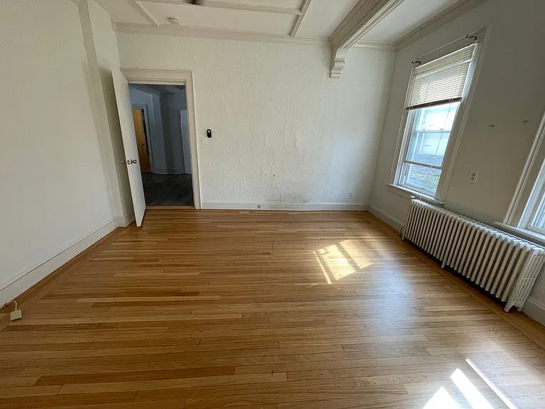 16 Mann Ave #1B — Photo 19