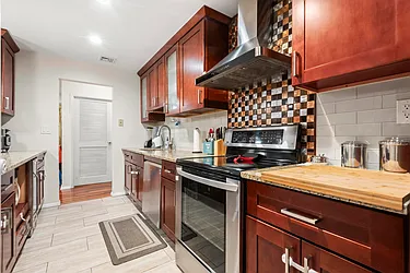 8305 Bergenline Avenue, #A4