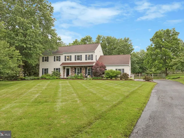4180 Ironbridge Dr, Collegeville, PA 19426