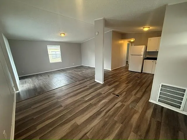 2850 New Tampa Hwy #116 — Photo 4