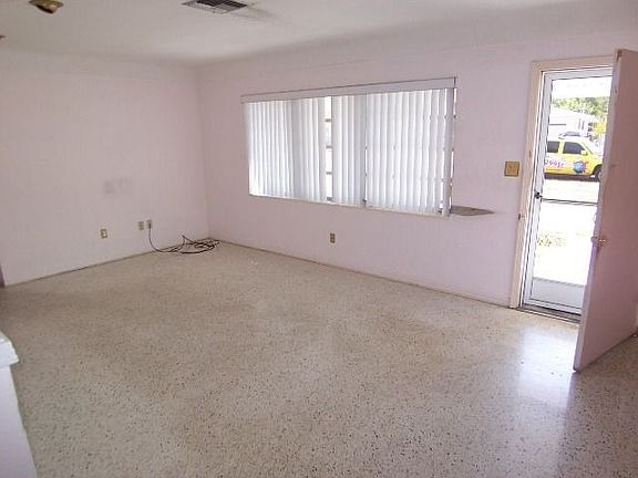 2nd image of 4401 16th Ave N