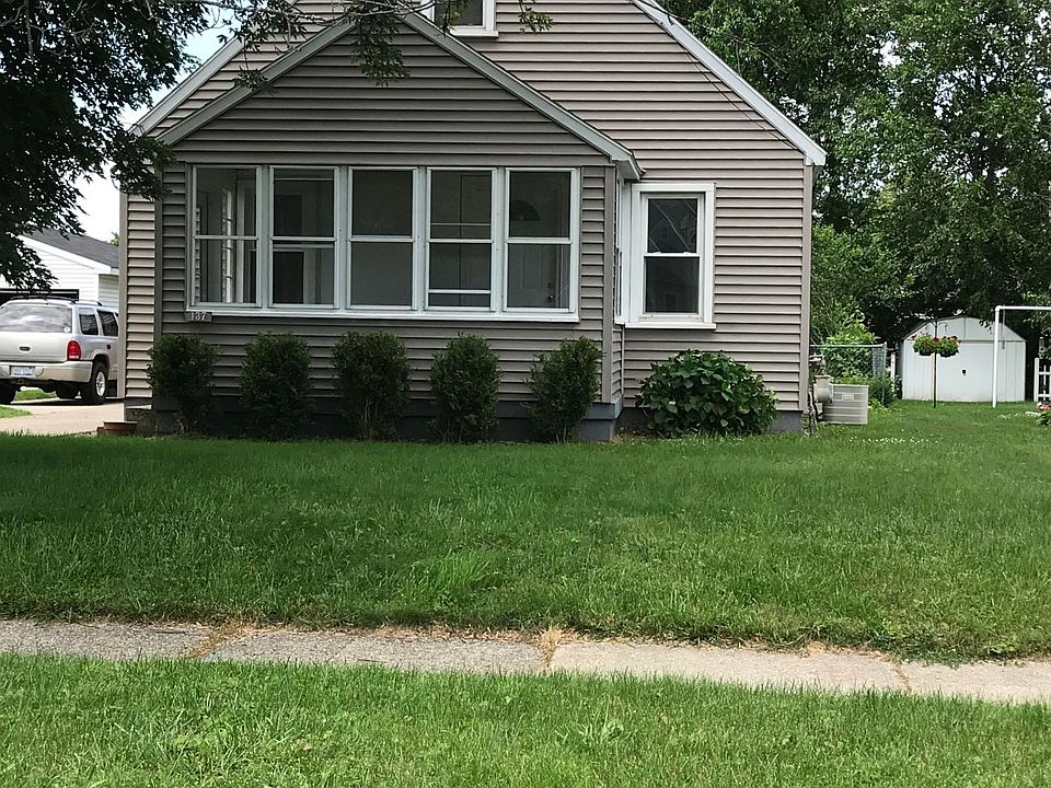 1st image of 137 Bellevue St SW