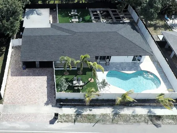 2716 Middle River Drive, Fort Lauderdale, FL 33306