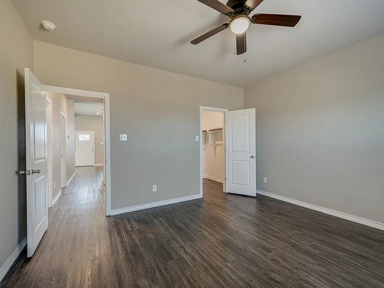 1310 N Reagan St — Photo 10