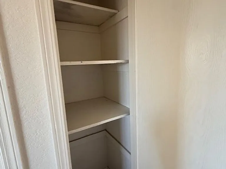 2654 S Mountain View Dr — Photo 13