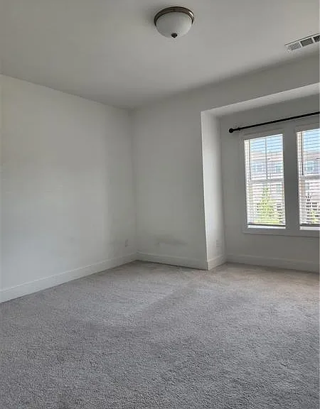 1241 Westshore Dr — Photo 12
