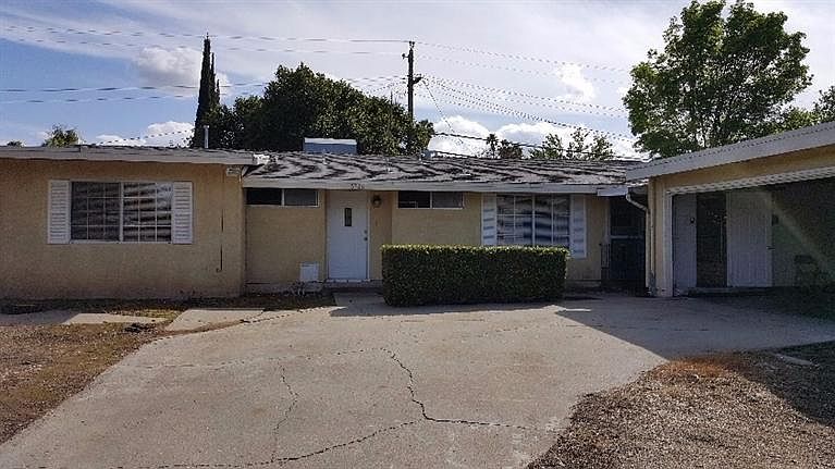 1st image of 5286 E Olive Ave