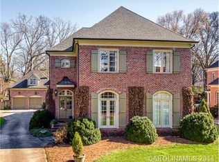 2538 Oxford Pl, Charlotte, NC 28207