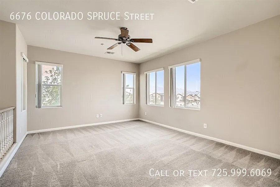 Spacious 3BR Home in Gated near Centennial Hills — Photo 3