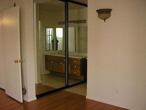4th image of 701 Kettner Blvd Unit 221