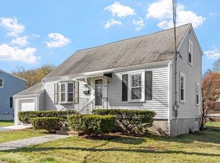 44 Dexter St, Peabody, MA 01960
