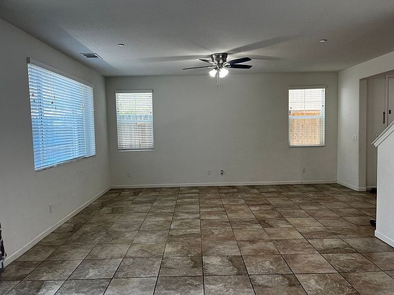 4th image of 1614 Lion St