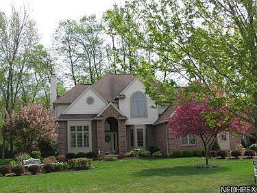 1st image of 24503 Hedgewood Way