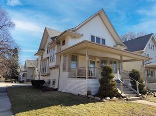 527 North Hartwell AVENUE, Waukesha, WI
