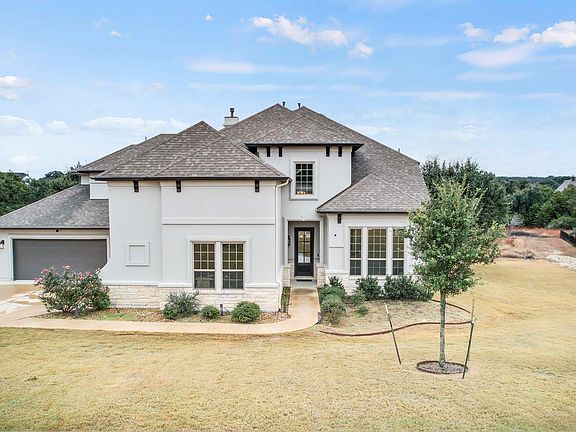 3rd image of 525 Houston Loop