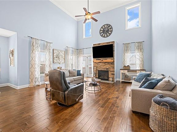 3rd image of 3457 Grandview Crossing Ln
