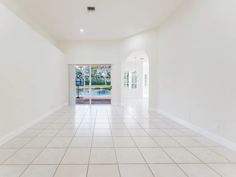 12630 Torbay Dr — Photo 23