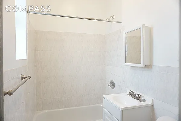 Rented by Compass | media 10