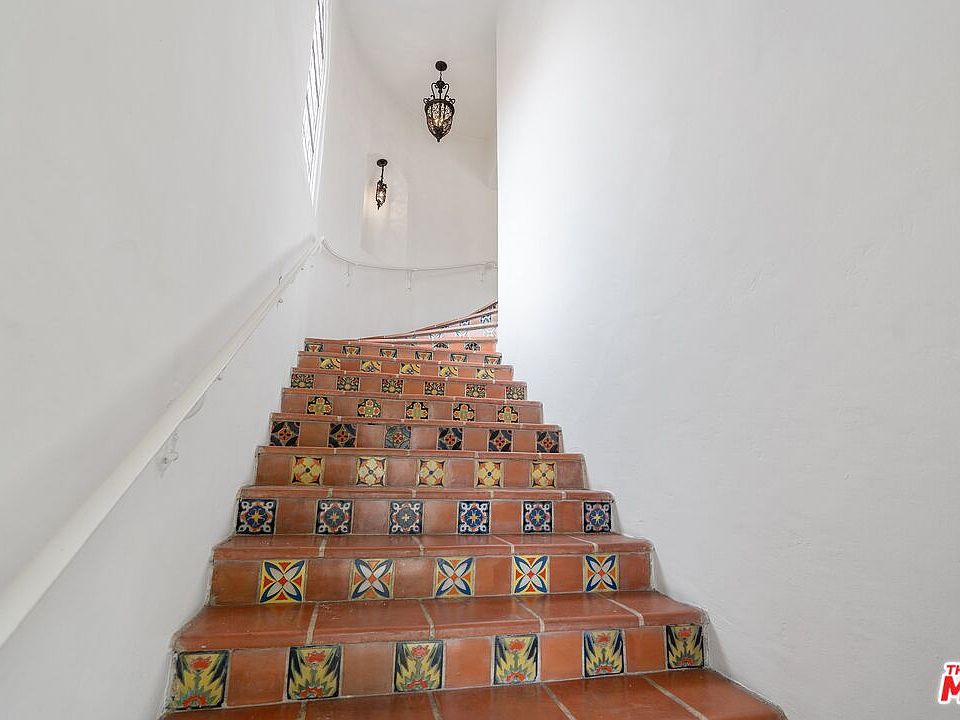 6131 W 6th St, Los Angeles, CA 90048 | Zillow