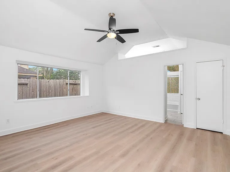 22514 Round Valley Dr — Photo 27