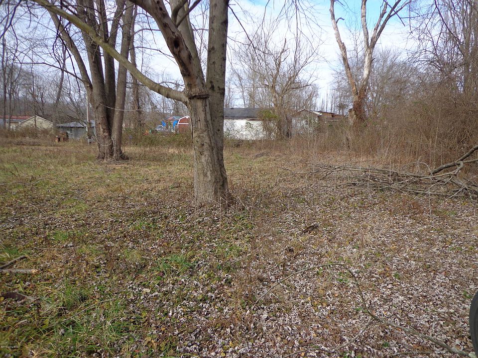 2nd image of 281 Larrys Ct