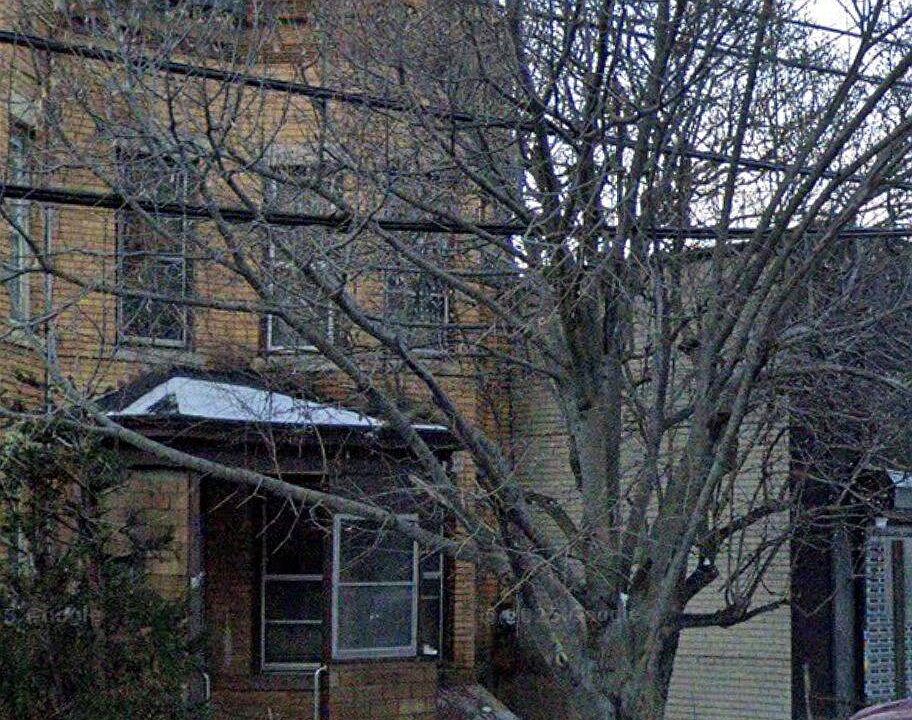 1st image of 171 McLean Avenue