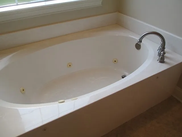 714 Dove Creek Cir — Photo 16