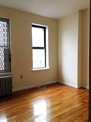 Rented by Lang Realty LLC | media 48