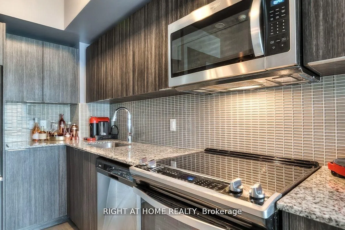 1 bed, $2,500 — Photo 4