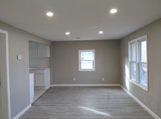 1949 Beck St, Manhattan, KS 66502