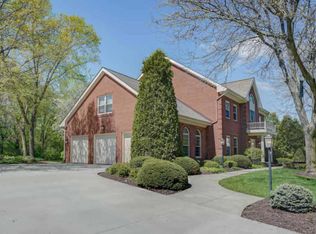 6 Gray Fox Cir, Madison, WI 53717