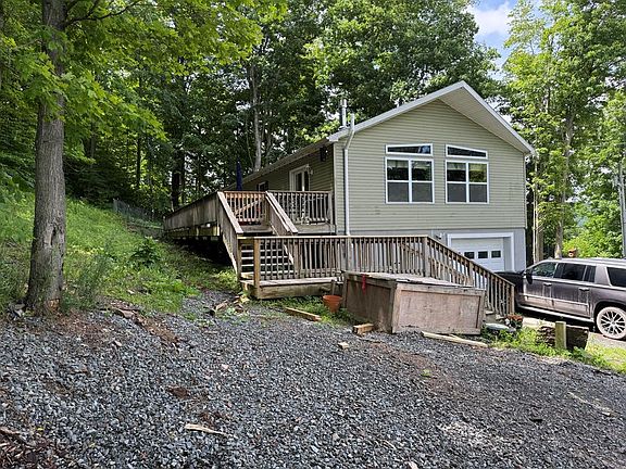 3rd image of 60 Muck Rd
