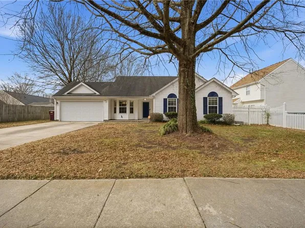 612 Oak Grove Rd, Chesapeake, VA 23320
